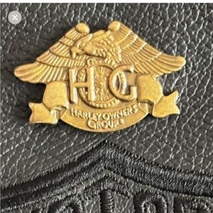 Harley-Davidson Gold HOG Eagle Pin Card/Key Holder Accent